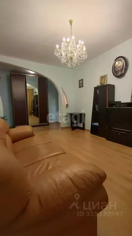 3-к кв. Коми, Усинск Парковая ул., 16 (74.5 м) - Фото 0