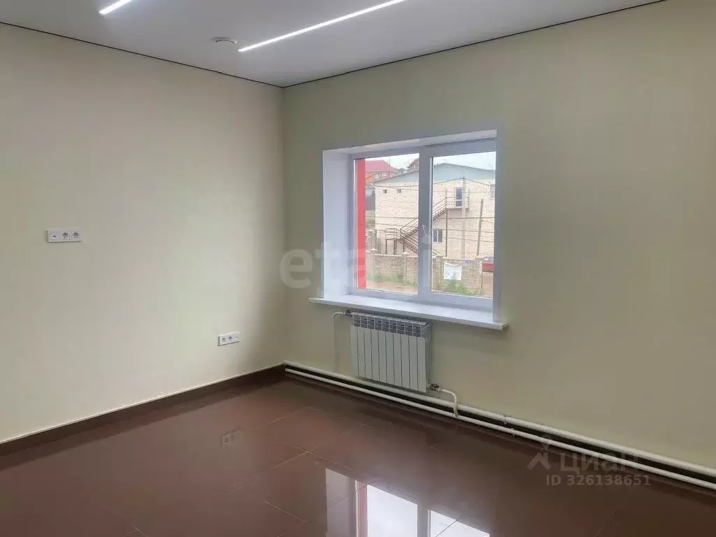 Офис в Красноярский край, Красноярск городской округ, пос. Солонцы ул. ... - Фото 1