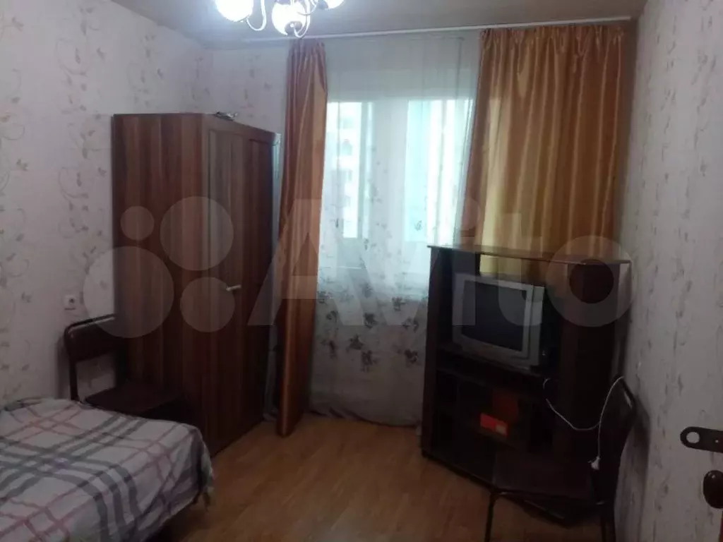 Комната 16 м в 4-к., 8/14 эт. - Фото 1