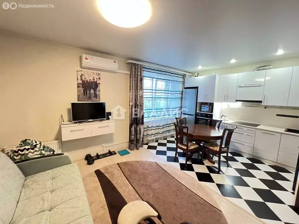 1-комнатная квартира: Барнаул, улица Антона Петрова, 221Г/2 (49.9 м) - Фото 0