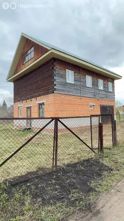 Дом в Кармаскалинский район, Подлубовский сельсовет, деревня Вязовка ... - Фото 1