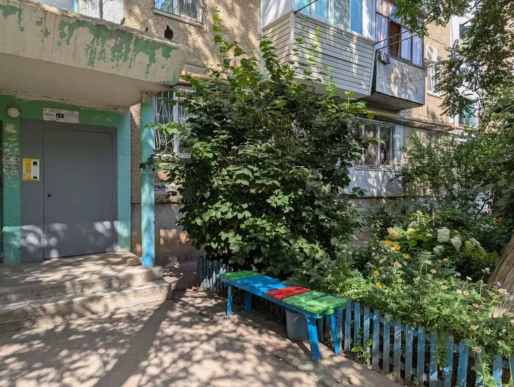 1-к кв. Волгоградская область, Волжский ул. Пушкина, 154 (28.6 м) - Фото 0