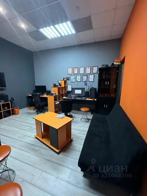 Дом в Северная Осетия, Владикавказ ул. Цаголова, 25 (35 м) - Фото 2