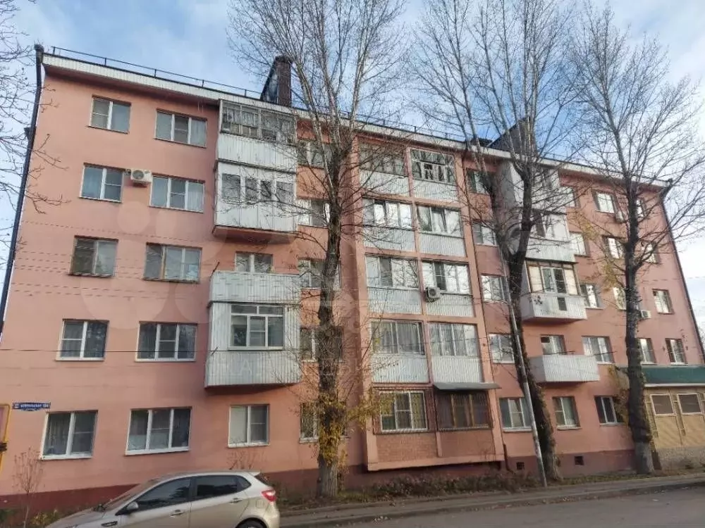 3-к. квартира, 60 м, 5/5 эт. - Фото 0