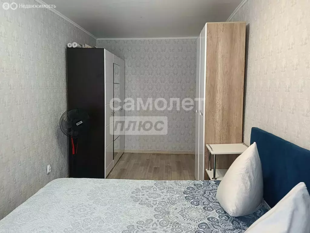 2-комнатная квартира: Астрахань, улица Софьи Перовской, 101к8 (45 м) - Фото 1