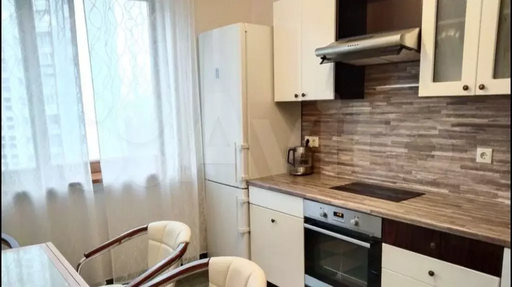 2-к. квартира, 57 м, 5/16 эт. - Фото 0