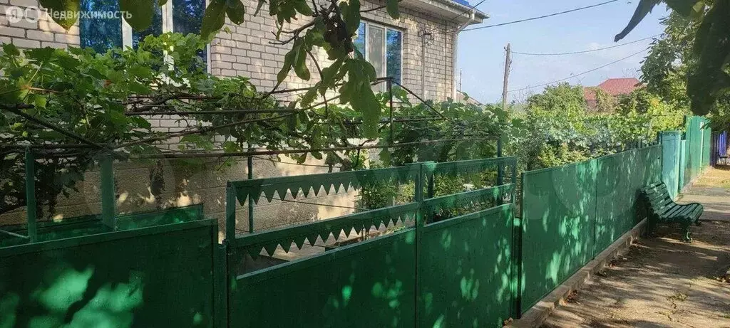 Дом в станица Гостагаевская, Советская улица (167 м) - Фото 0