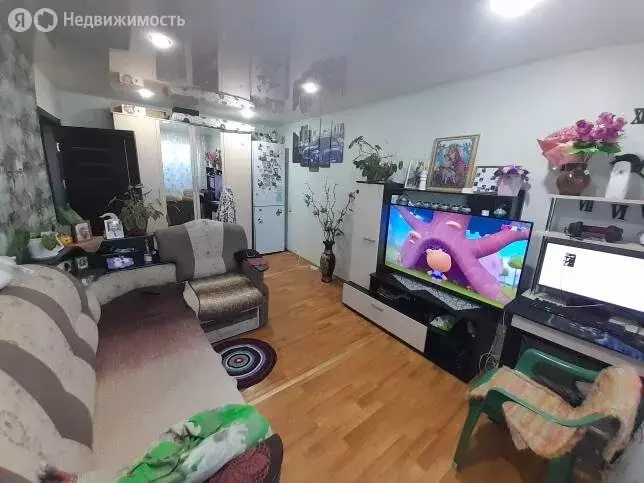 1к в 4-комнатной квартире (17 м) - Фото 1