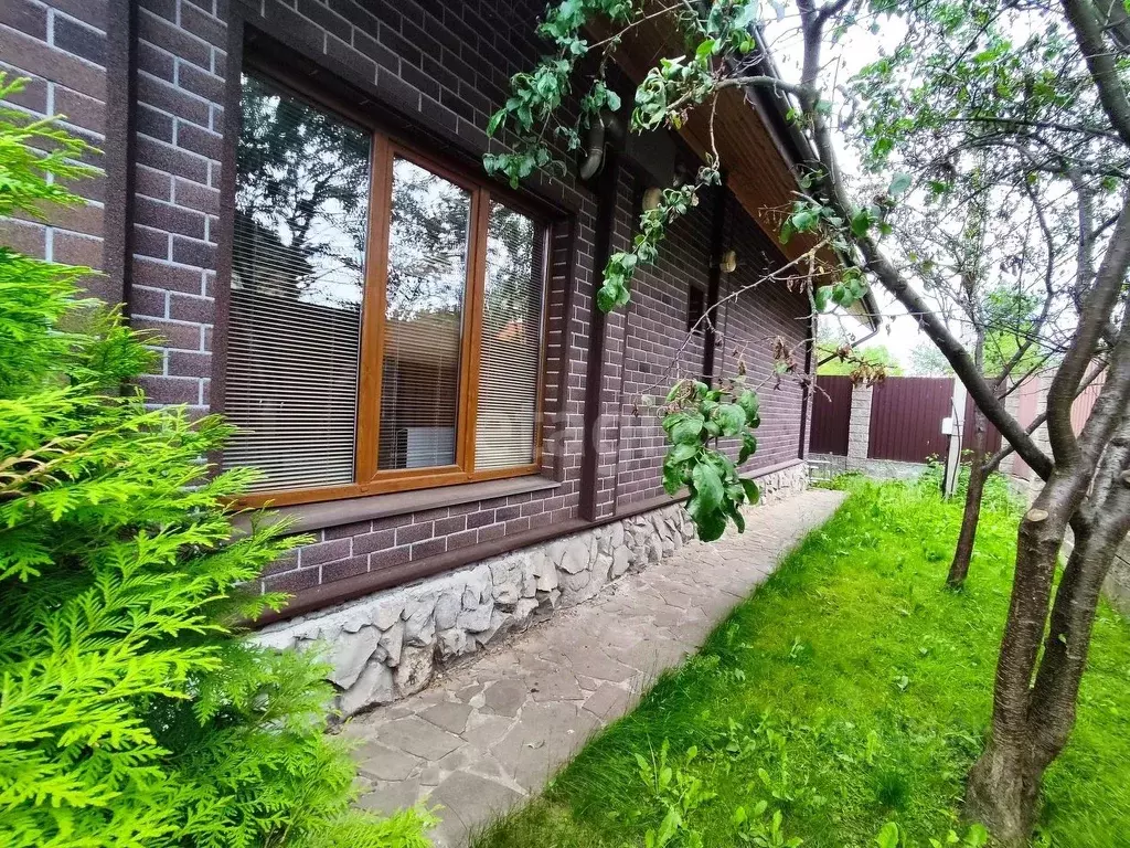 Дом в Калужская область, Калуга Заречная ул., 80 (170 м) - Фото 1