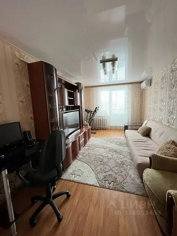 3-к кв. Калужская область, Калуга ул. Курсантов, 1 (66.4 м) - Фото 0