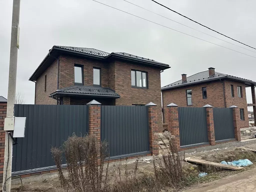 Дом в Московская область, Раменское Дергаево-2 кп, ул. Суворова (180 ... - Фото 1