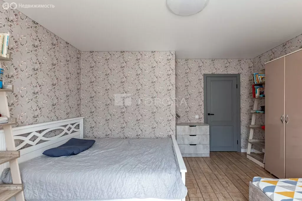 3-комнатная квартира: Барнаул, улица Сергея Семёнова, 26 (92 м) - Фото 2