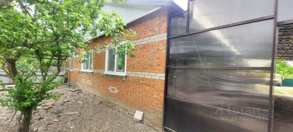 Дом в Краснодарский край, Северский район, Михайловское с/пос, с. ... - Фото 1