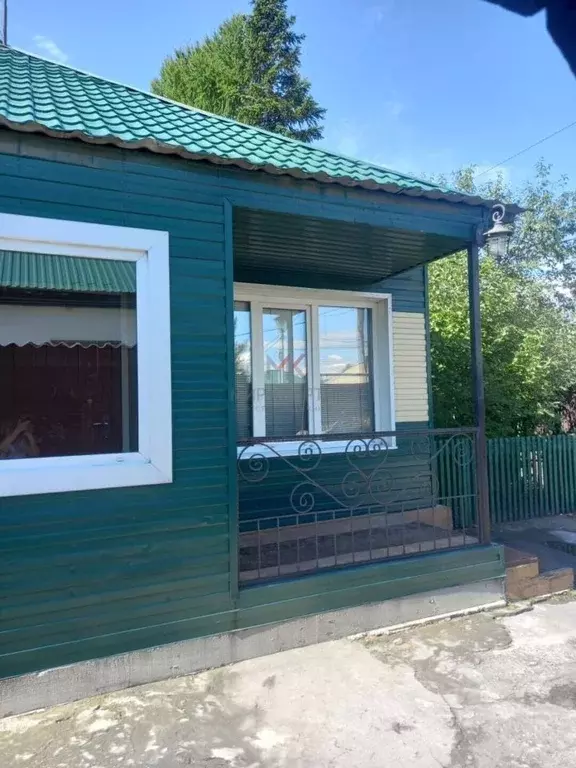 Дом в Тыва, Кызыл пер. Серекея (100 м) - Фото 1