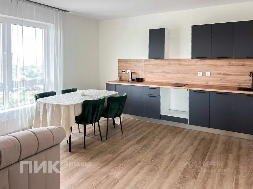 2-к кв. Свердловская область, Екатеринбург ул. Гаршина, 3 (50.0 м) - Фото 0