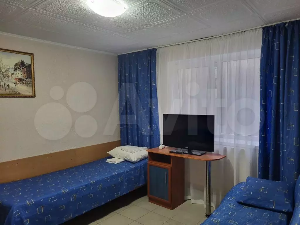 Комната 10 м в 4-к., 1/2 эт. - Фото 0