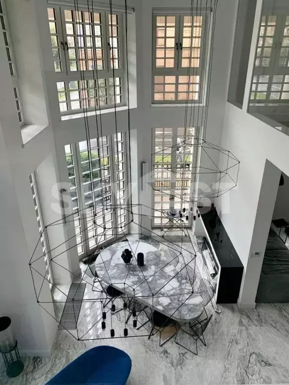 6-к кв. Москва ул. Ефремова, 19к1 (640.0 м) - Фото 1