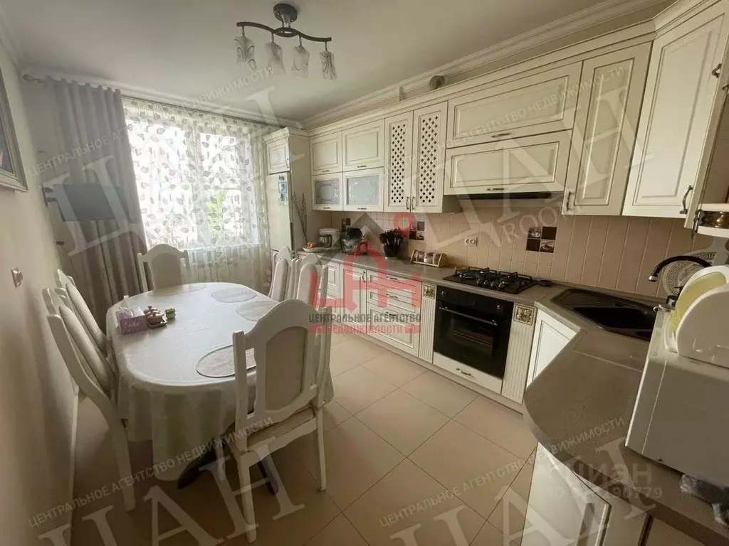 3-к кв. Ставропольский край, Ессентуки Кисловодская ул., 116к1 (80.0 ... - Фото 1