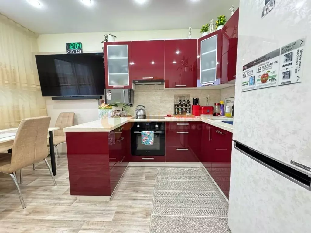 2-к кв. Санкт-Петербург ул. Корнея Чуковского, 5к2 (65.0 м) - Фото 1