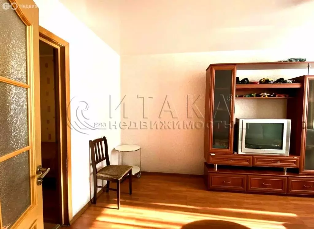 3-комнатная квартира: Санкт-Петербург, Купчинская улица, 29к1 (62 м) - Фото 1