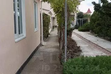 Дом в Крым, Евпатория городской округ, Заозерное пгт ул. Космическая, ... - Фото 1