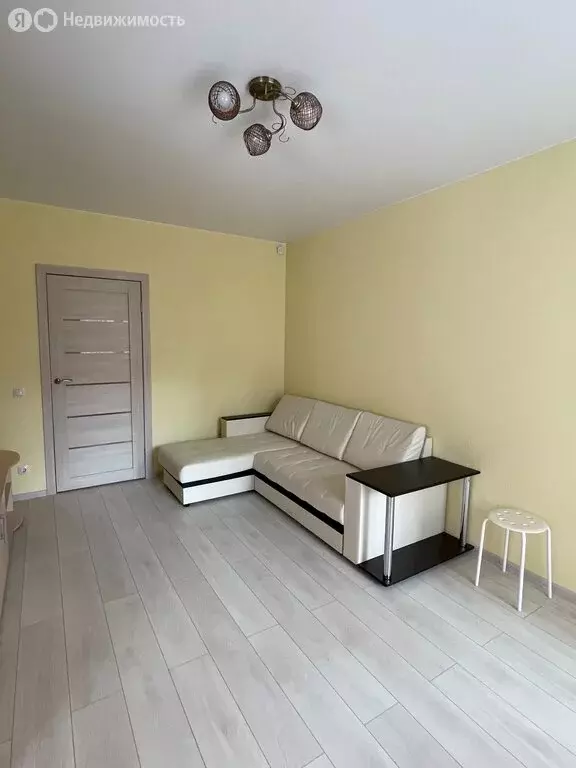 1-комнатная квартира: Кудрово, проспект Строителей, 2 (40 м) - Фото 1