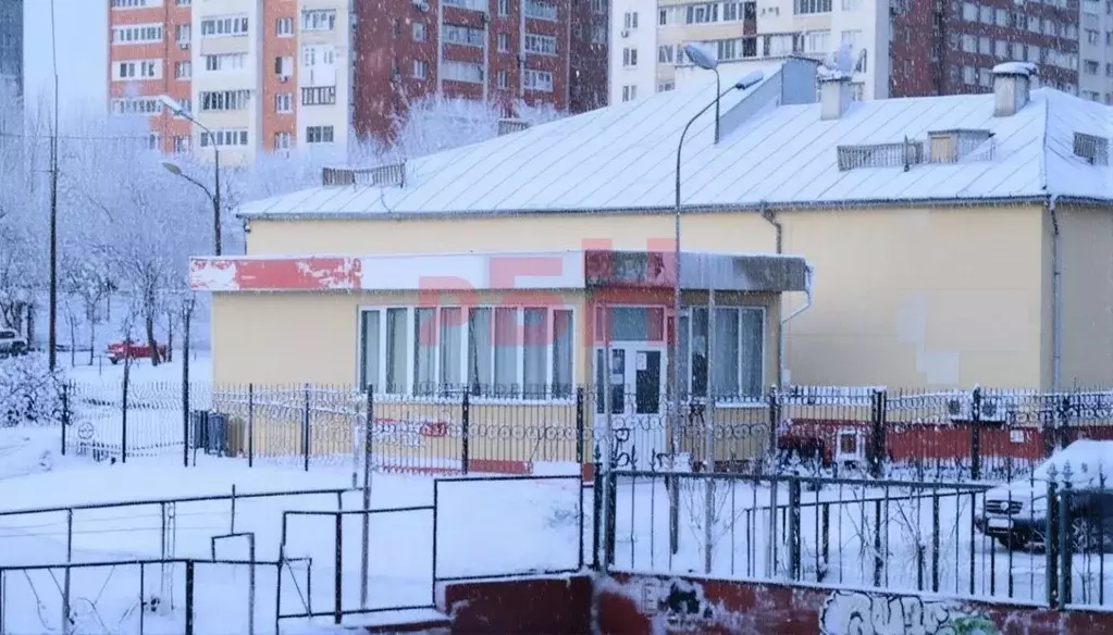 Торговая площадь в Свердловская область, Екатеринбург ул. Кимовская, ... - Фото 1