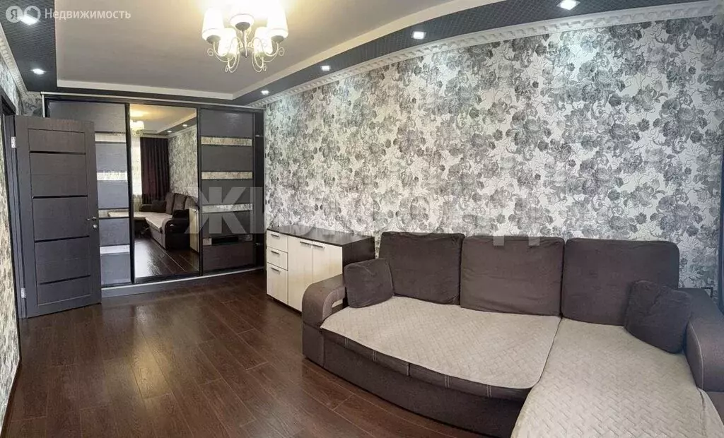 1-комнатная квартира: Черкесск, площадь Кирова, 16 (31 м) - Фото 1