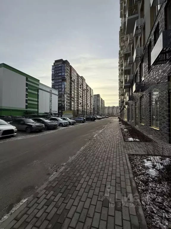 Помещение свободного назначения в Тюменская область, Тюмень ул. Юрия ... - Фото 1