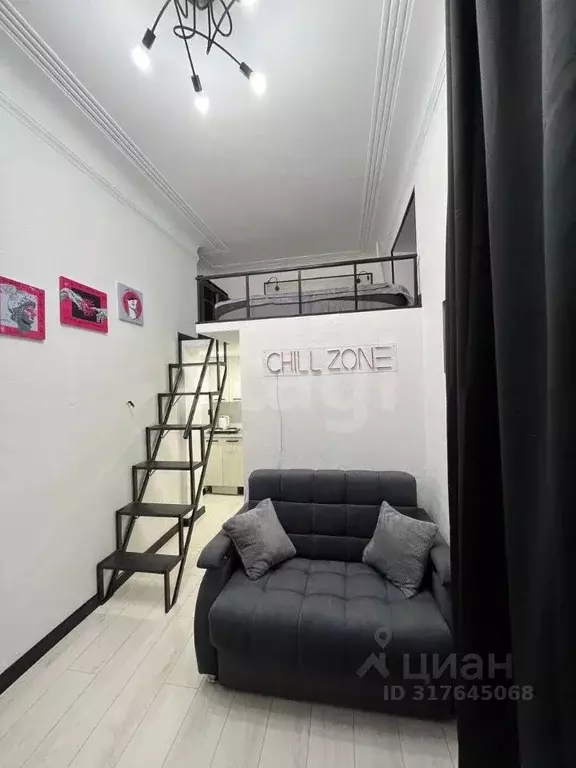Студия Санкт-Петербург Чкаловский просп., 16 (19.0 м) - Фото 1