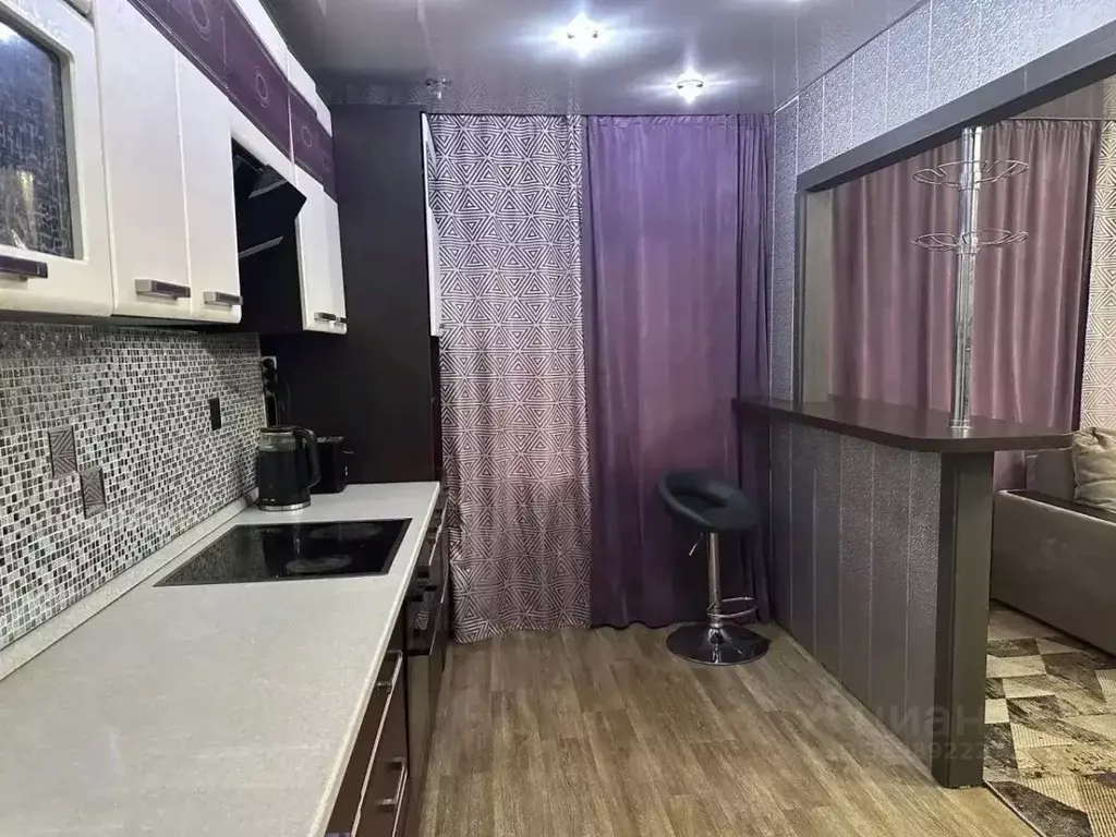 3-к кв. Челябинская область, Челябинск ул. Гагарина, 26А (76.5 м) - Фото 2
