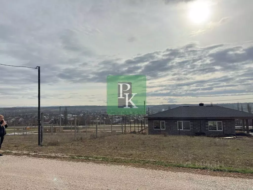 Участок в Севастополь с. Полюшко, ул. Алексея Куликова (4.0 сот.) - Фото 1