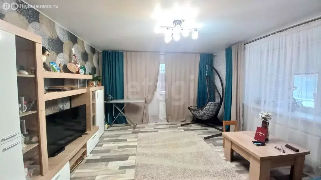 3-комнатная квартира: Заводоуковск, Федеративная улица, 6 (70 м) - Фото 2