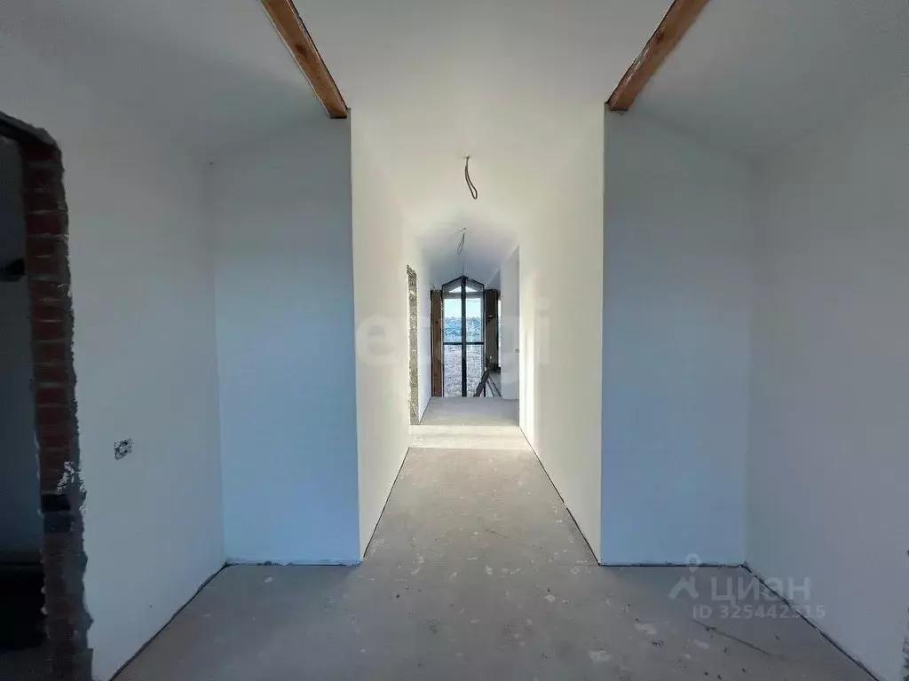 Дом в Башкортостан, Уфа городской округ, с. Нагаево ул. Багровая (250 ... - Фото 0