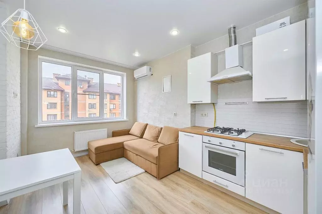 2-к кв. Адыгея, Тахтамукайский район, Яблоновский пгт Шоссейная ул., ... - Фото 1