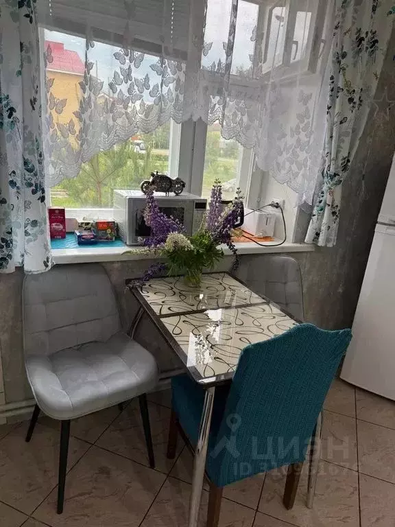 1-к кв. Нижегородская область, с. Дивеево ул. Российская, 2 (42.0 м) - Фото 1
