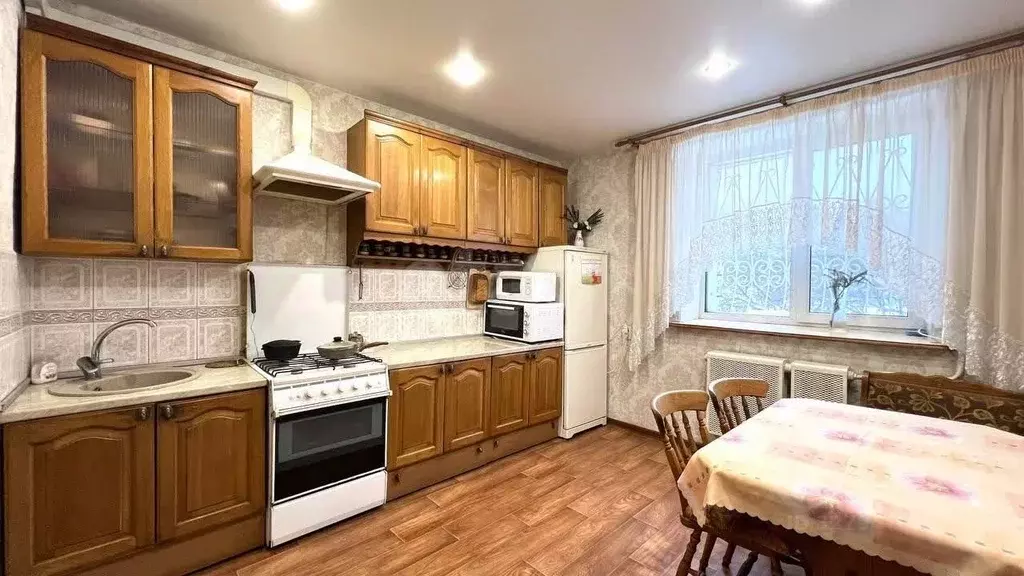 Дом в Мордовия, Саранск ул. Большая Академическая, 35 (238 м) - Фото 1