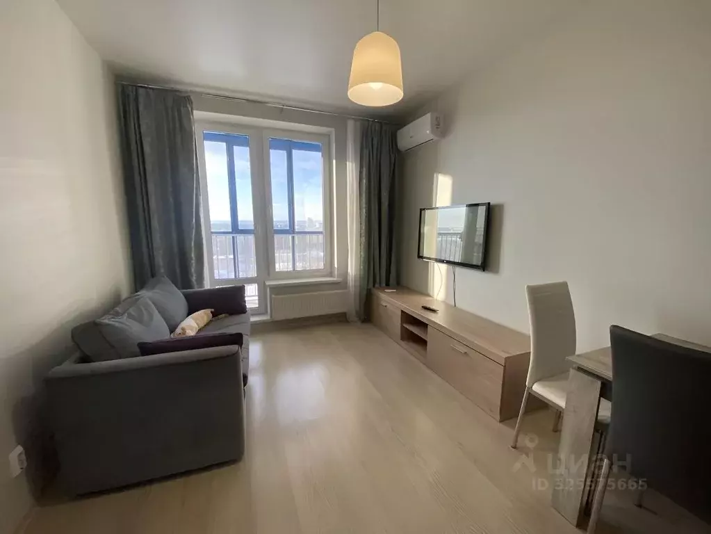 2-к кв. Татарстан, Казань ул. Оренбургский Тракт, 4Б (60.0 м) - Фото 1