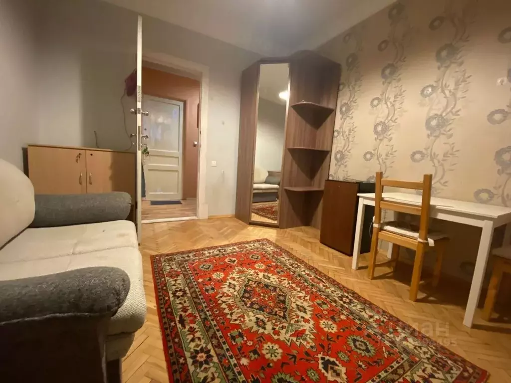 Комната Санкт-Петербург Колокольная ул., 18 (13.7 м) - Фото 1