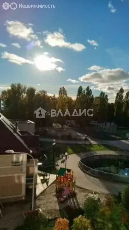 1-комнатная квартира: посёлок городского типа Янтарный, Советская ... - Фото 0