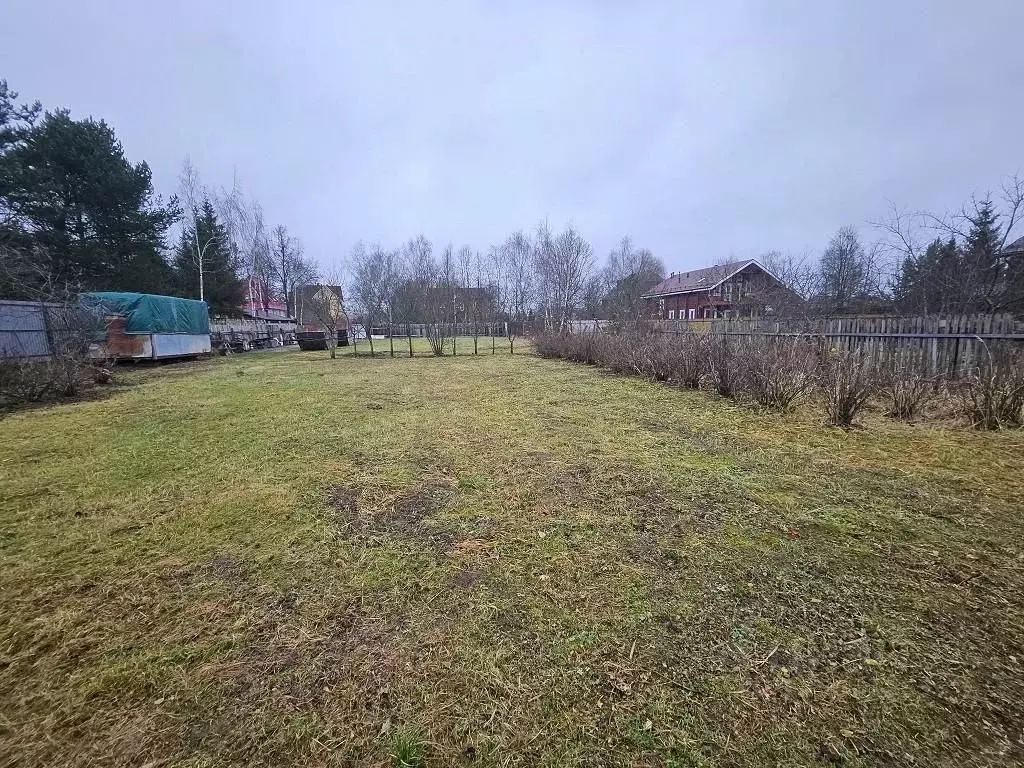 Участок в Московская область, Одинцовский городской округ, д. ... - Фото 1