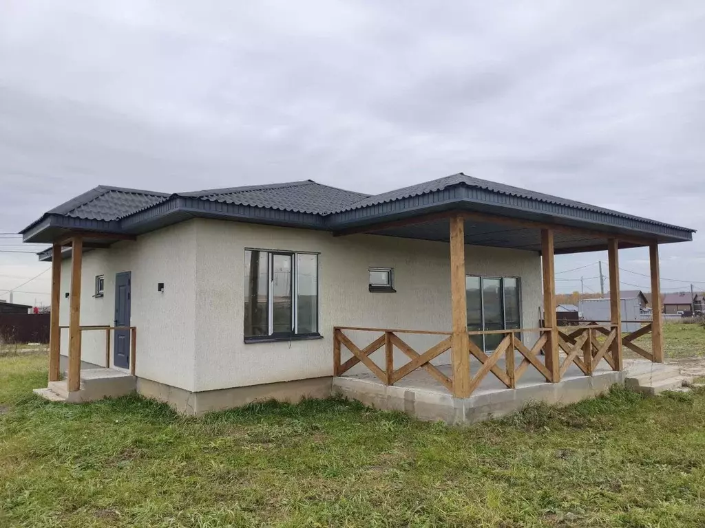 Коттедж в Свердловская область, Белоярский муниципальный округ, д. ... - Фото 1