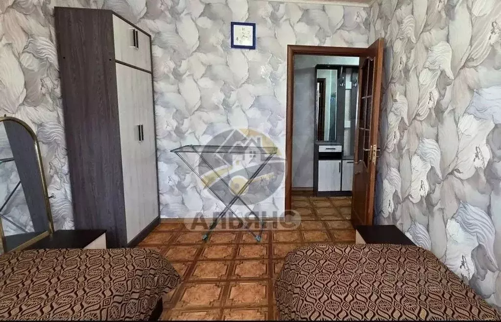 3-к кв. Ямало-Ненецкий АО, Новый Уренгой Ленинградский просп., 17А ... - Фото 2