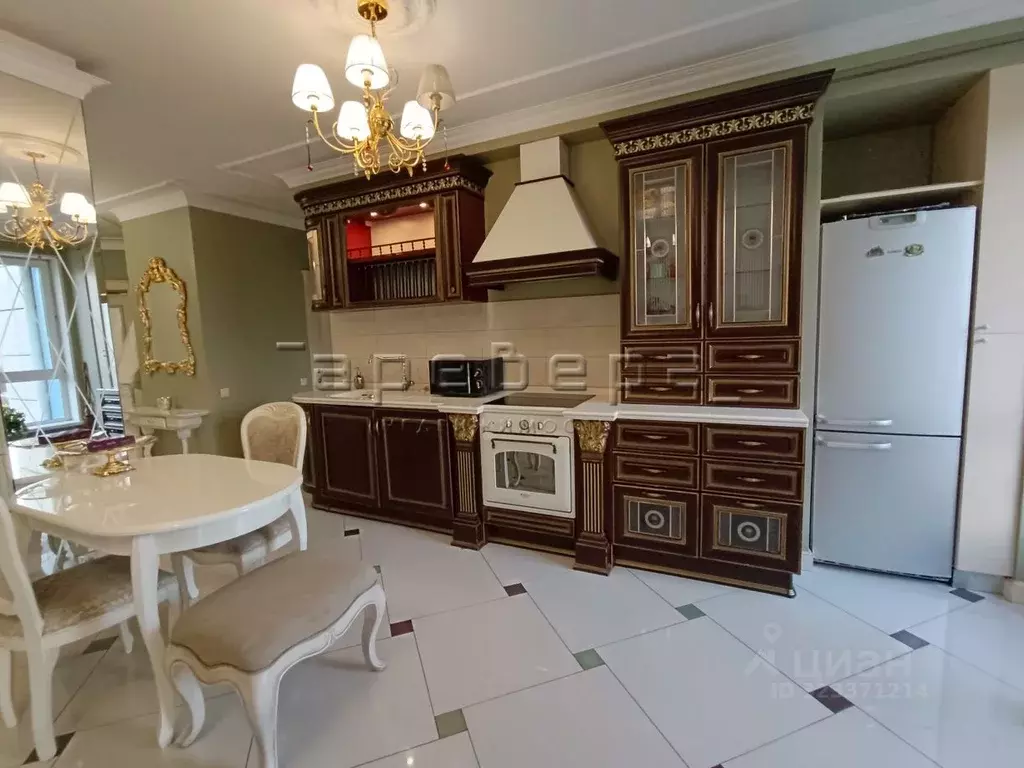 3-к кв. Красноярский край, Красноярск ул. Авиаторов, 41 (88.0 м) - Фото 2