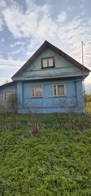 Дом в Новгородская область, Маловишерский район, Бургинское с/пос, д. ... - Фото 0