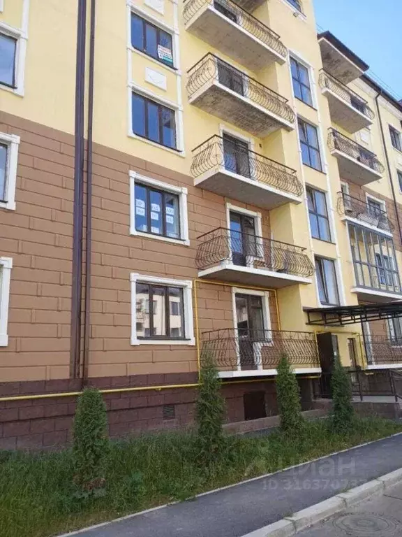 2-к кв. Ставропольский край, Ессентуки ул. Очаровательная, 16 (54.9 м) - Фото 0