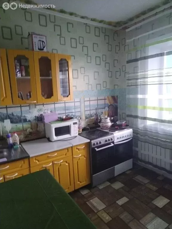 2-комнатная квартира: посёлок городского типа Чульман, улица ... - Фото 2