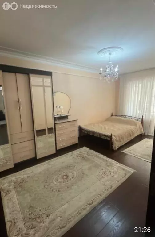 2-комнатная квартира: Махачкала, проспект Имама Шамиля, 81 (68 м) - Фото 1