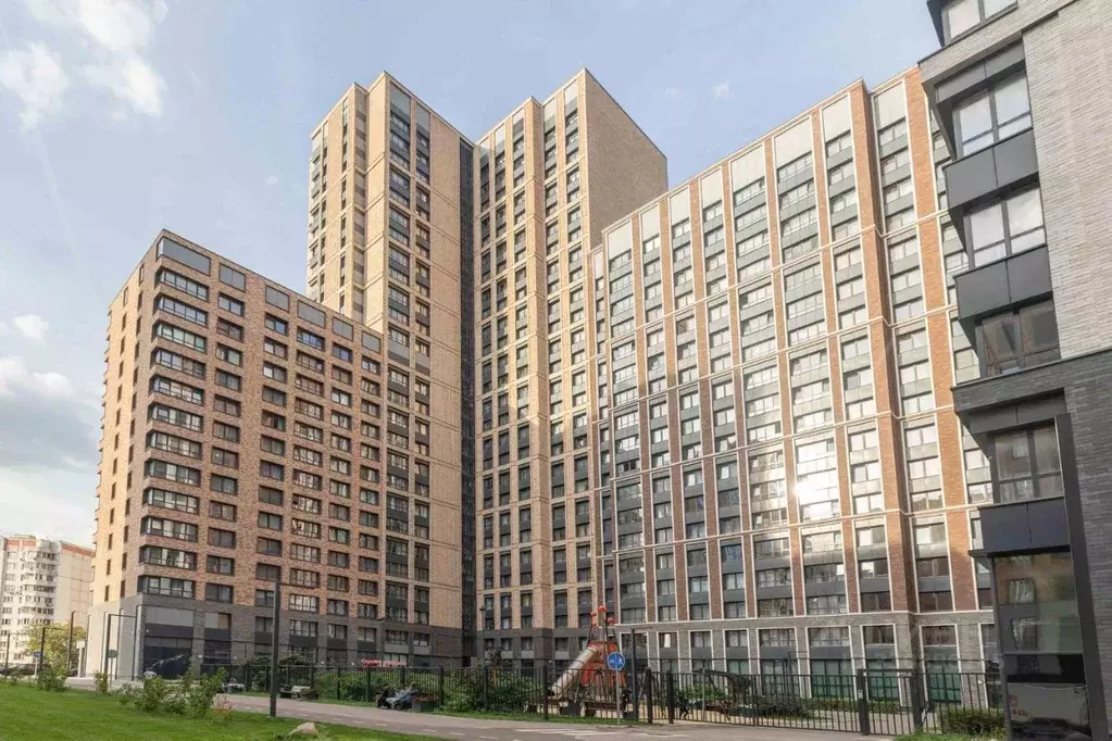 Гараж в Москва Клинская ул., 2Ак7 (15 м) - Фото 1