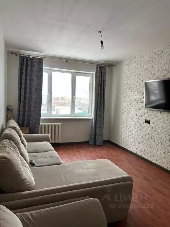 2-к кв. Курганская область, Курган ул. Бурова-Петрова, 96Г (50.0 м) - Фото 1